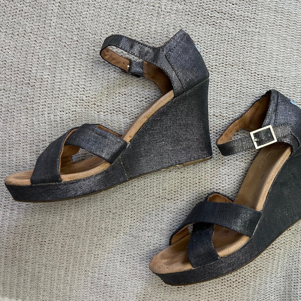 Toms metallic denim wedge (W9)